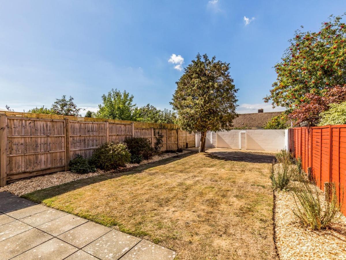 Pass The Keys Lovely Ground Floor Flat With Large Garden Chichester Eksteriør billede