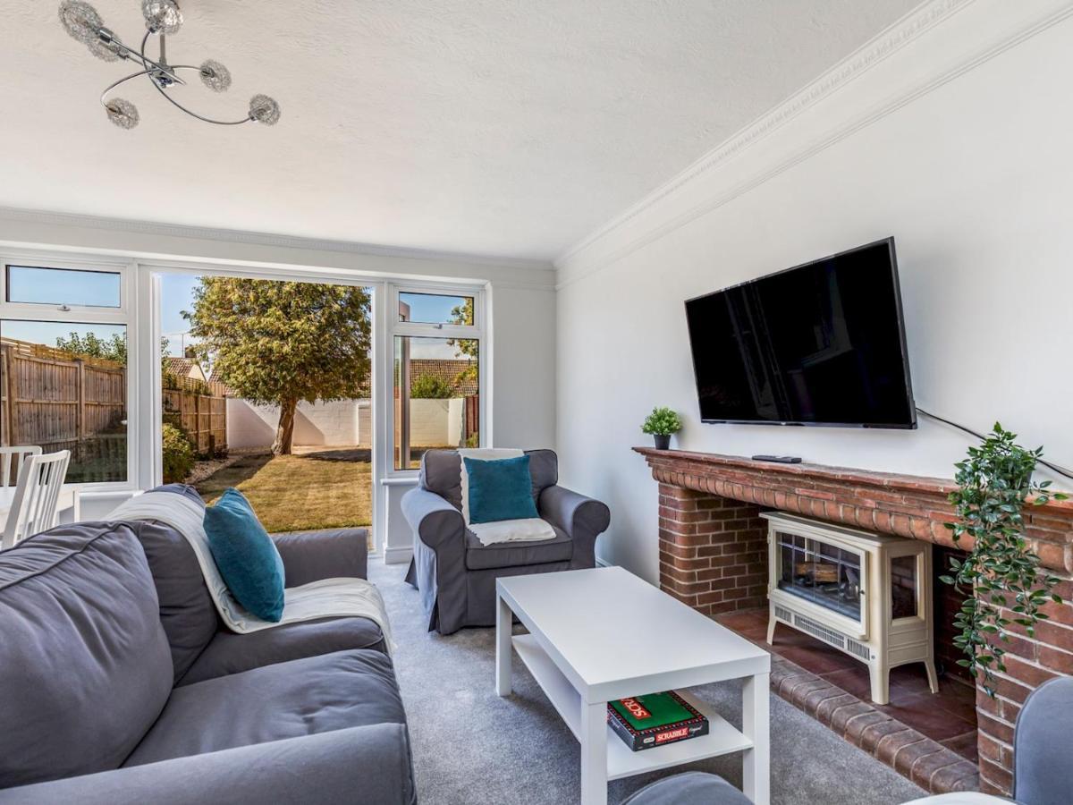 Pass The Keys Lovely Ground Floor Flat With Large Garden Chichester Eksteriør billede